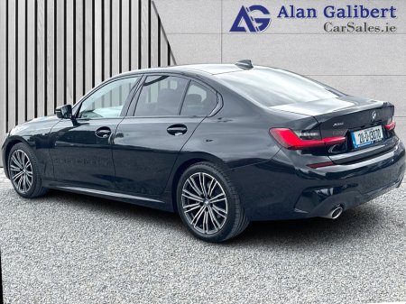 2021 BMW 3-Series - photo 2