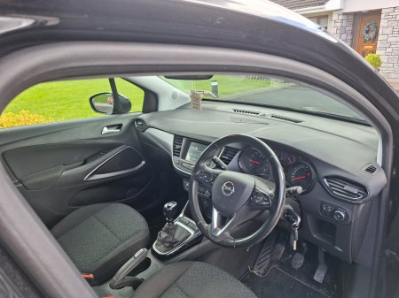 2023 Opel Crossland - photo 3