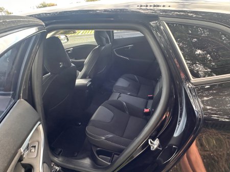 2018 Volvo V40 - photo 25