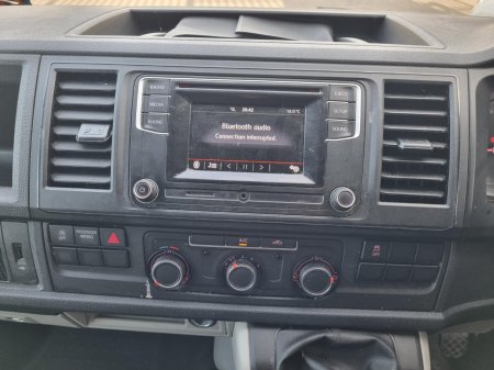 2020 Volkswagen Transporter - photo 13