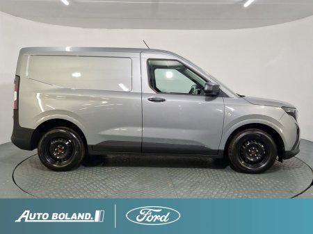 2026 Ford Transit Courier - photo 2