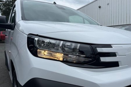 2025 Peugeot Partner - photo 21