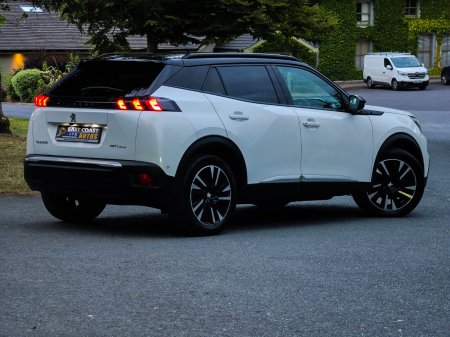 2020 Peugeot 2008 - photo 2