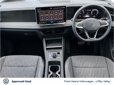 2024 Volkswagen Tiguan - photo 2