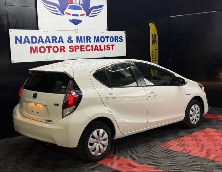 2017 Toyota Aqua - photo 5