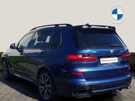 2020 BMW X7 - photo 2