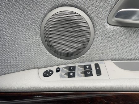 2010 BMW 3-Series - photo 13