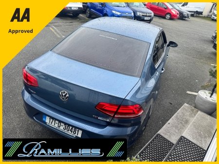 2017 Volkswagen Passat - photo 3