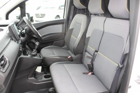2024 Renault Kangoo - photo 13