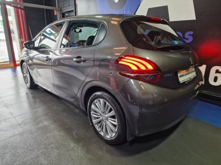 2019 Peugeot 208 - photo 6