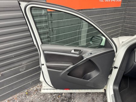2016 Volkswagen Tiguan - photo 18