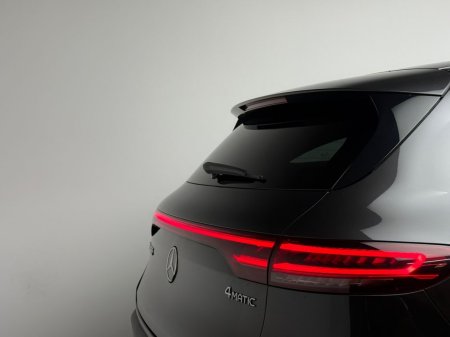 2023 Mercedes-Benz EQC - photo 16