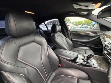 2018 BMW 5-Series - photo 13