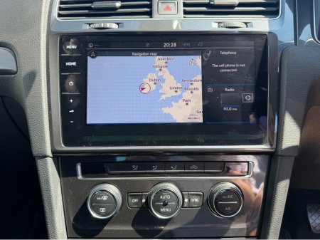 2020 Volkswagen Golf - photo 15