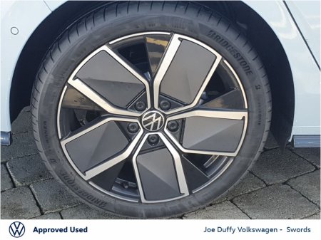 2026 Volkswagen Golf - photo 4
