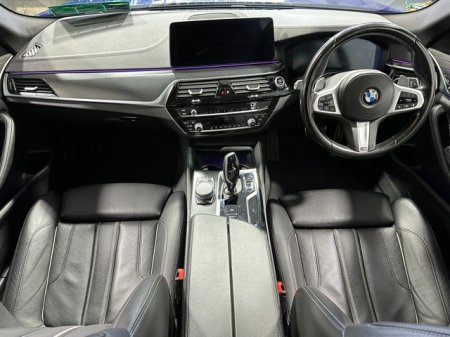2021 BMW 5-Series - photo 9