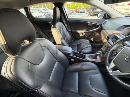 2017 Volvo V40 - photo 14