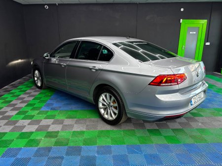 2022 Volkswagen Passat - photo 22