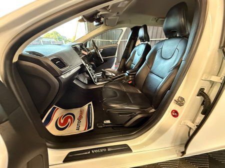 2017 Volvo V40 - photo 16