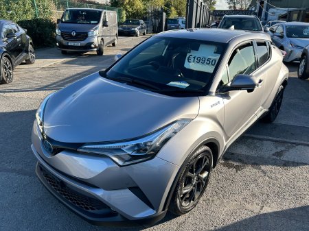 2019 Toyota C-HR - photo 2