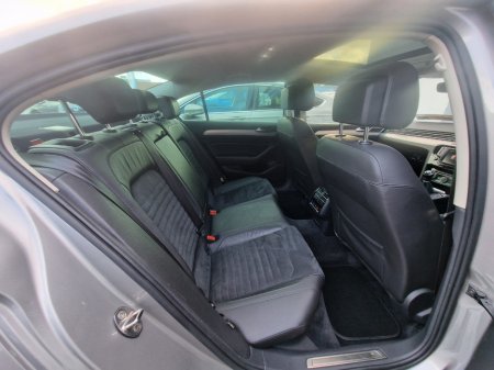 2017 Volkswagen Passat - photo 31