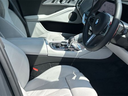 2026 BMW XM - photo 12
