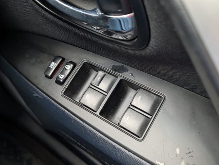 2012 Toyota Avensis - photo 13
