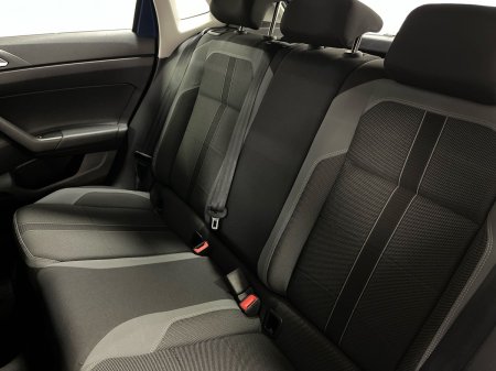 2024 Volkswagen Polo - photo 8