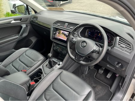 2020 Volkswagen Tiguan - photo 17