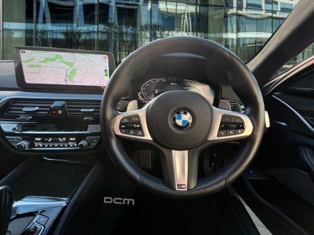 2021 BMW 5-Series - photo 16