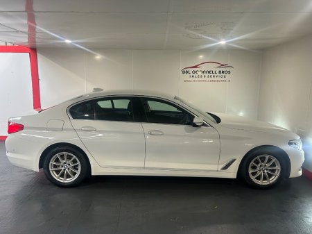 2020 BMW 5-Series - photo 6