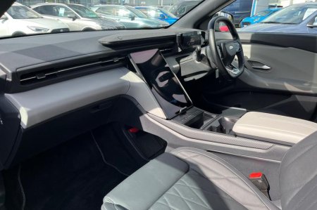 2026 Ford Explorer - photo 18