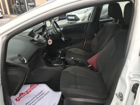 2017 Ford Fiesta - photo 19