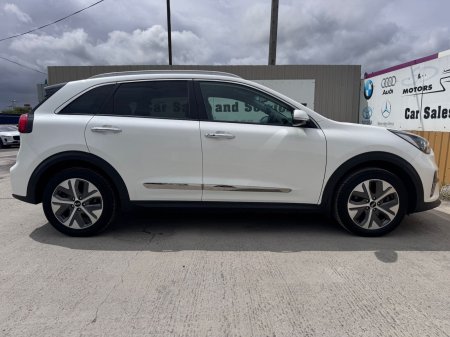 2021 Kia Niro - photo 10