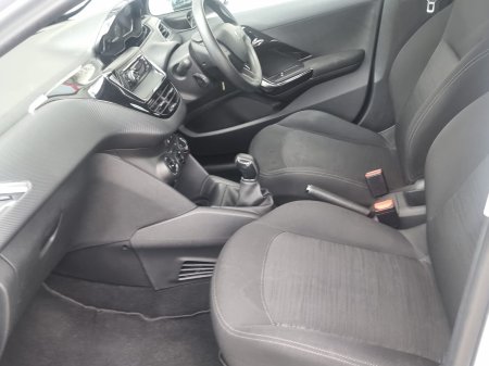2018 Peugeot 208 - photo 23