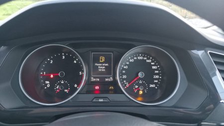 2021 Volkswagen Tiguan - photo 9