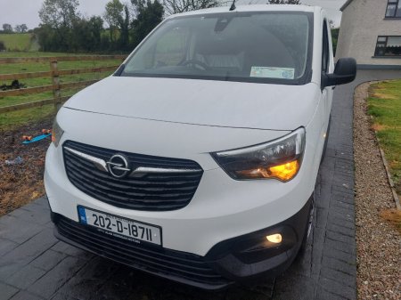 2020 Opel Combo - photo 21