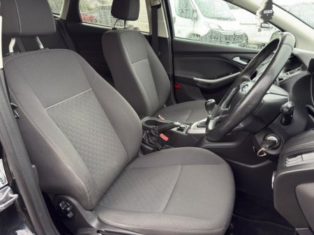 2014 Ford Focus - photo 14