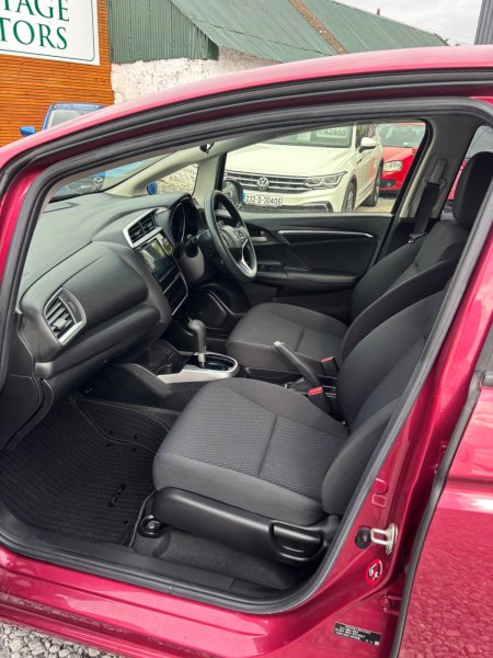 2018 Honda Fit - photo 11