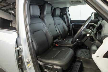 2024 Land Rover Defender - photo 10