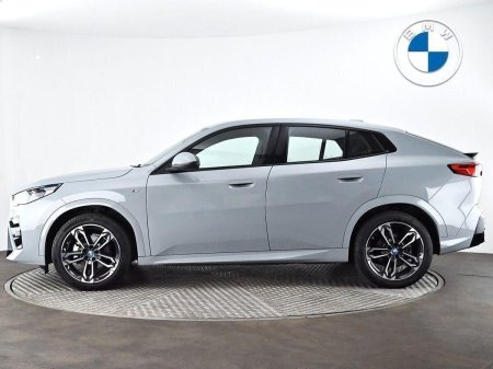 2024 BMW iX2 - photo 3