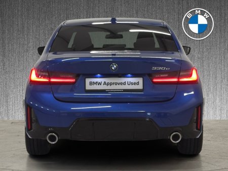 2025 BMW 3-Series - photo 14