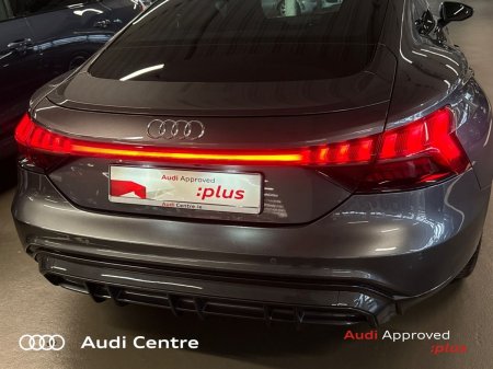 2023 Audi e-tron GT quattro - photo 18