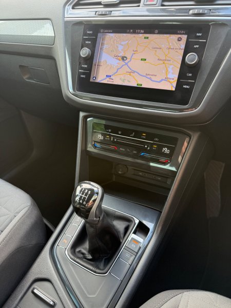 2022 Volkswagen Tiguan - photo 12