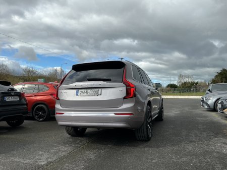 2025 Volvo XC90 - photo 10
