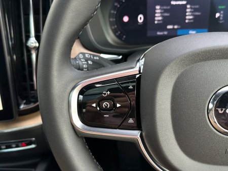 2026 Volvo XC60 - photo 27