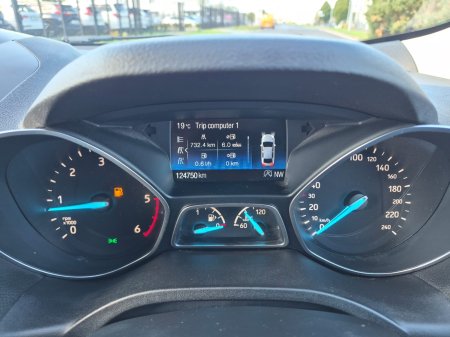 2017 Ford Kuga - photo 14