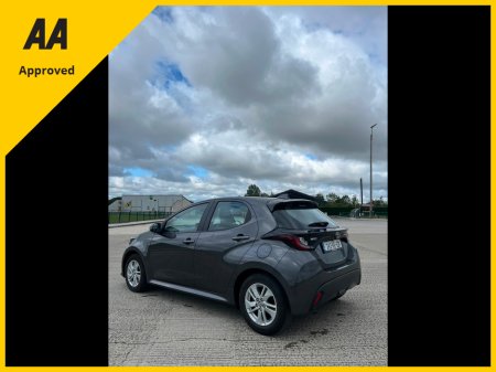 2024 Toyota Yaris - photo 8