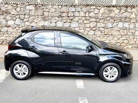 2023 Toyota Yaris - photo 16