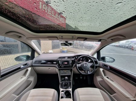 2017 Volkswagen Touran - photo 4